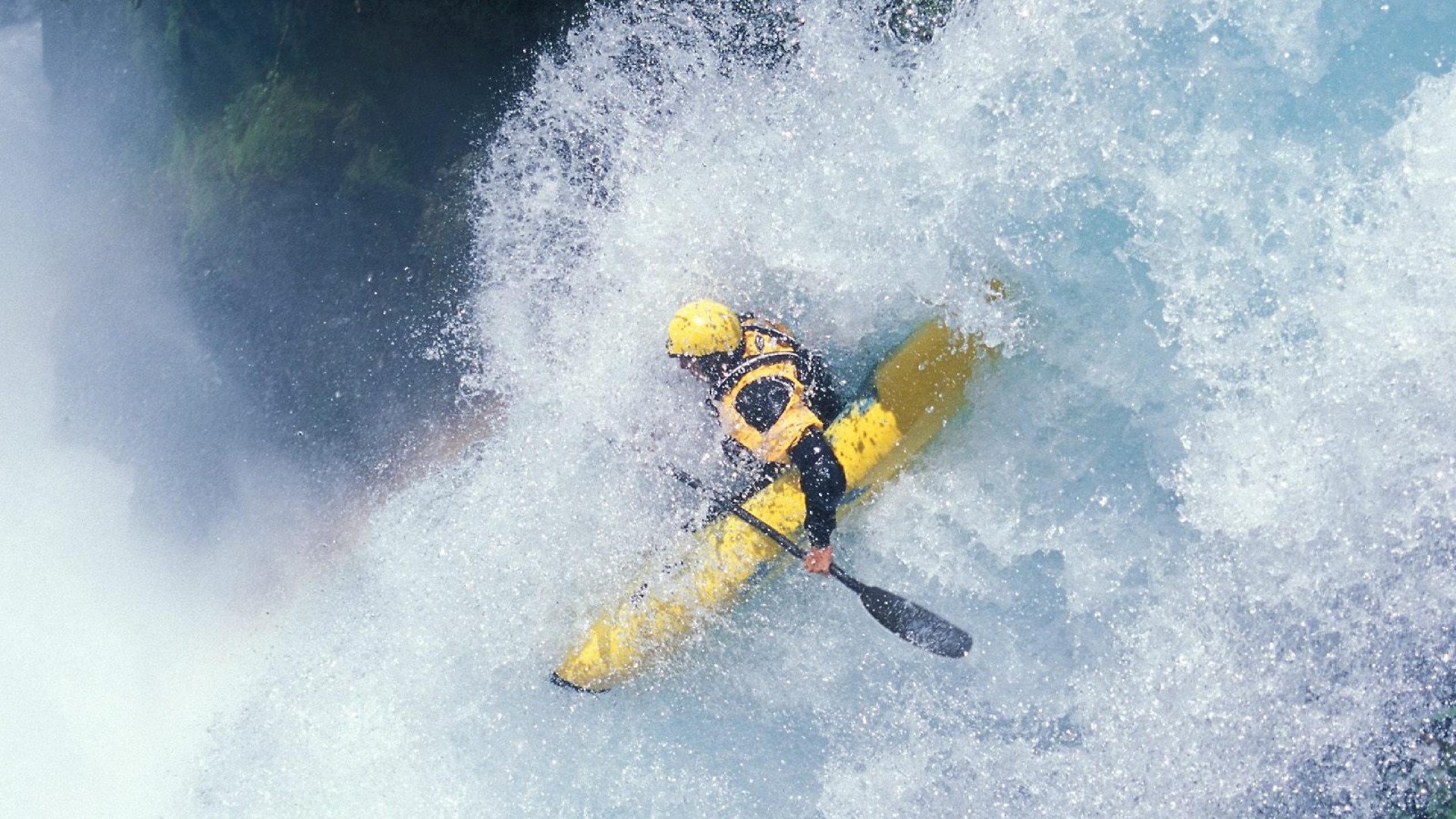 乐鱼娱乐app-拜仁局部压迫迫使博卡传球失误，拜仁压迫打法